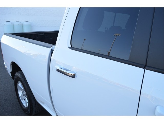 RAM Ram Pickup 2012 photo 1