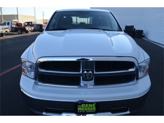 RAM Ram Pickup 2012 photo 3