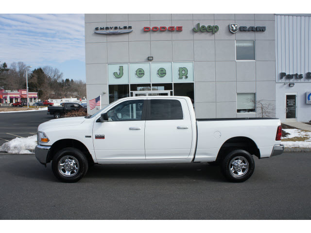 RAM Ram Pickup 2012 photo 3