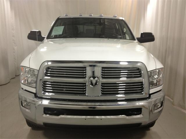 RAM Ram Pickup 2012 photo 3