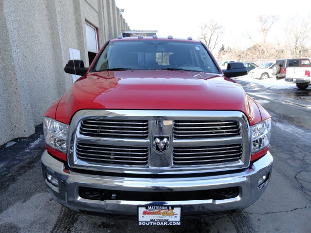 RAM Ram Pickup 2012 photo 1