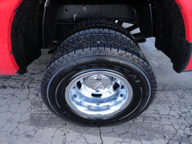 RAM Ram Pickup 2012 photo 3