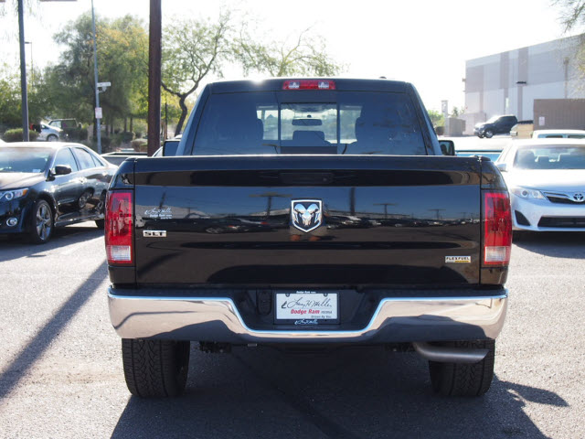 RAM Ram Pickup 2012 photo 2