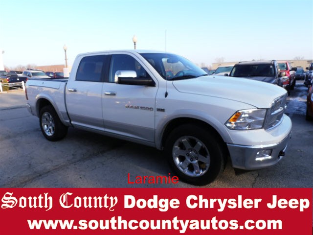 RAM Ram Pickup 2012 photo 2