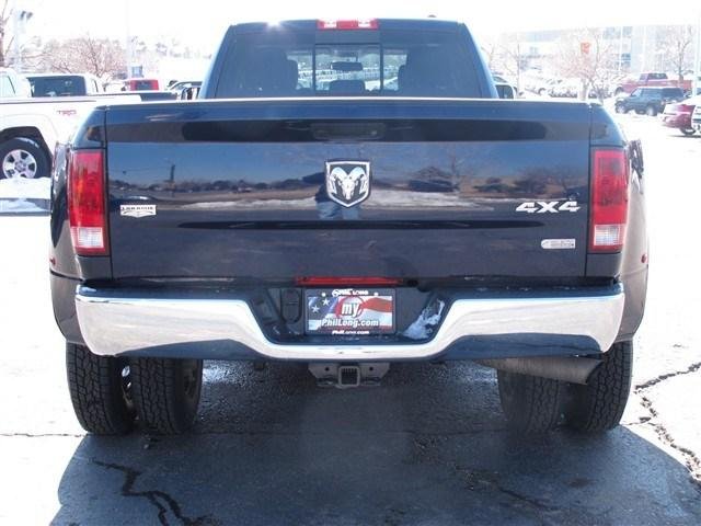 RAM Ram Pickup 2012 photo 3