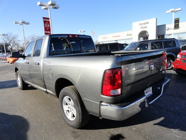 RAM Ram Pickup 2012 photo 3