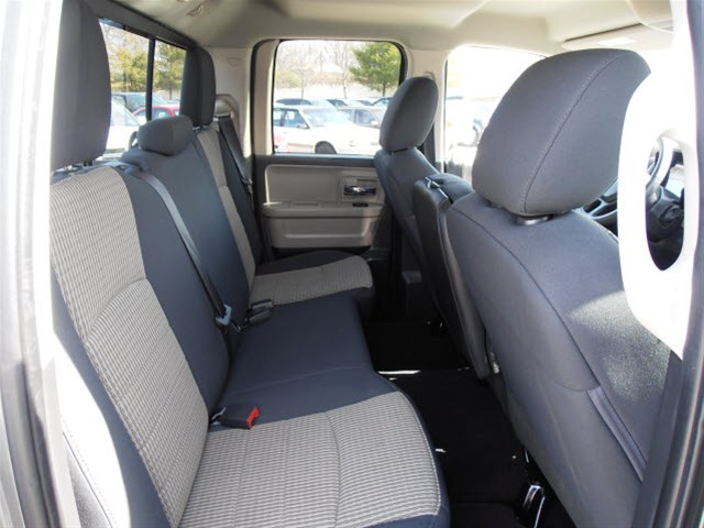 RAM Ram Pickup SLT Unspecified