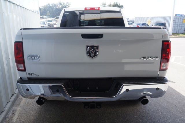 RAM Ram Pickup 2012 photo 2