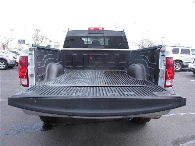 RAM Ram Pickup 2012 photo 4