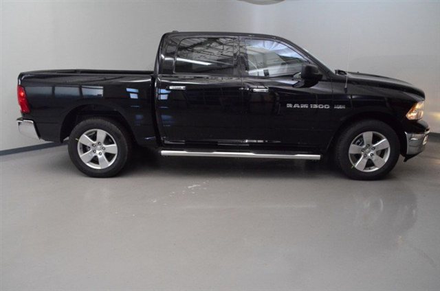 RAM Ram Pickup 2012 photo 4