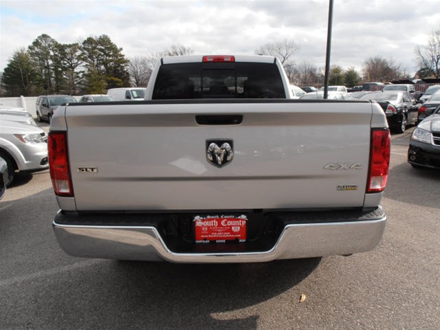 RAM Ram Pickup 2012 photo 5