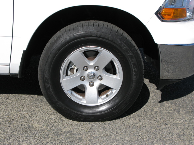 RAM Ram Pickup 2012 photo 5