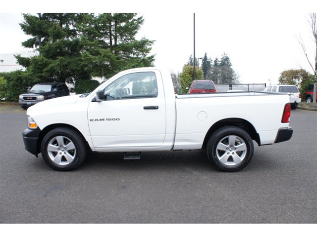 RAM Ram Pickup 2012 photo 3