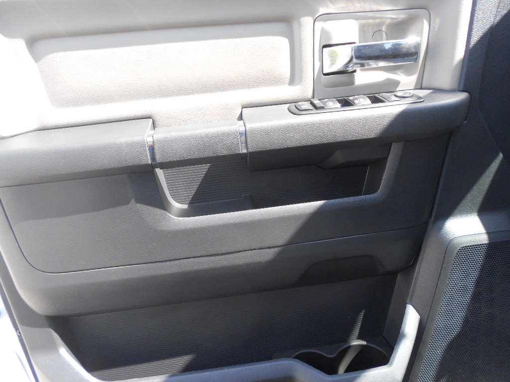 RAM Ram Pickup 2012 photo 4