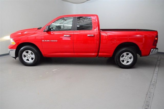 RAM Ram Pickup 2012 photo 1