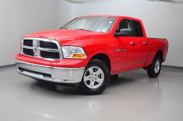 RAM Ram Pickup 2012 photo 3