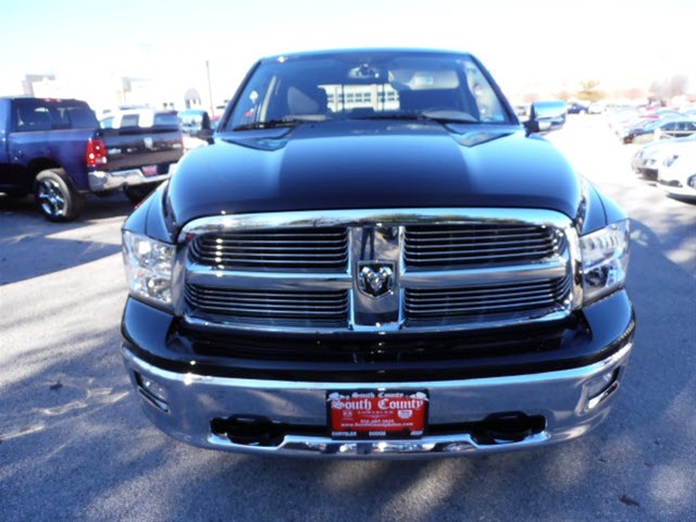 RAM Ram Pickup 2012 photo 2