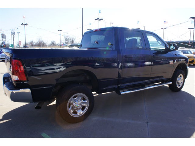 RAM Ram Pickup 2012 photo 1