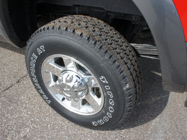 RAM Ram Pickup 2012 photo 1