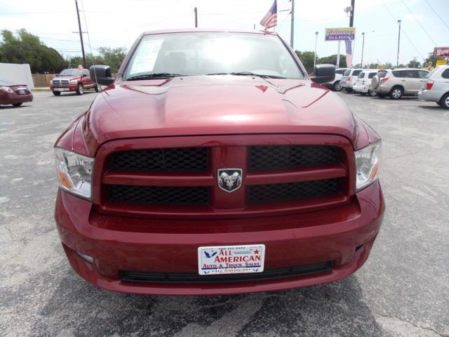 RAM 1500 2012 photo 2