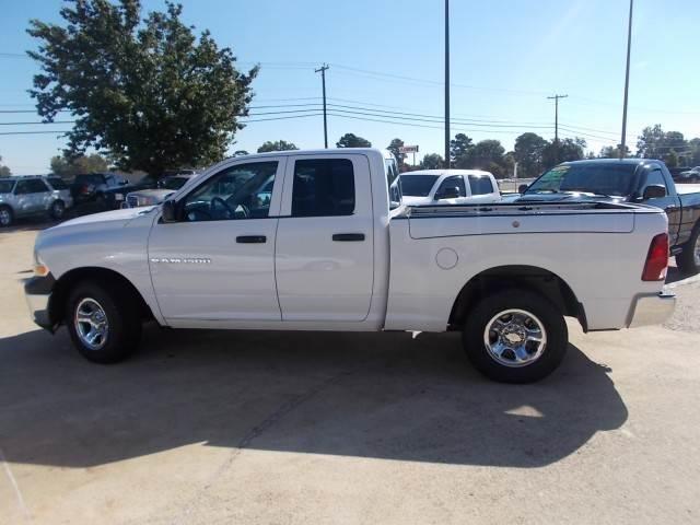 RAM 1500 2012 photo 1