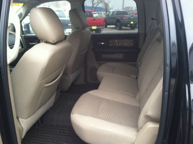 RAM 1500 2012 photo 1