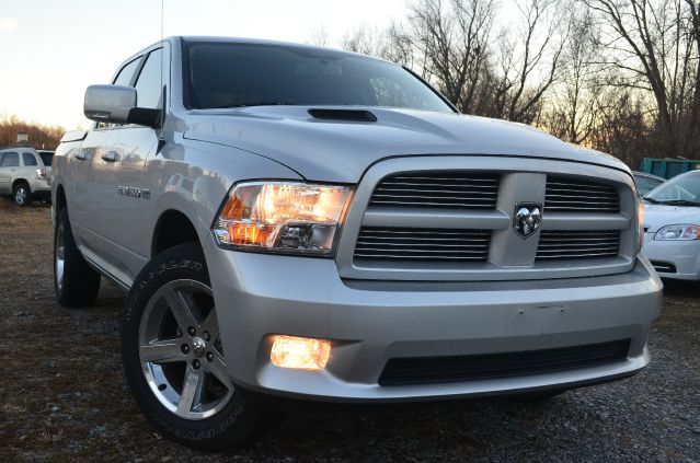 RAM 1500 LT CC Z71 Pickup Truck