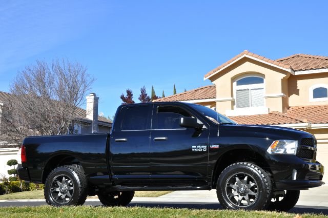 RAM 1500 DX AWD Pickup Truck
