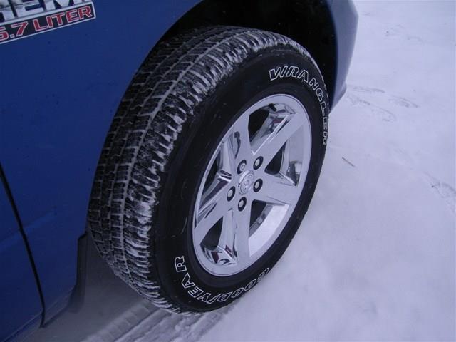 RAM 1500 2014 photo 2