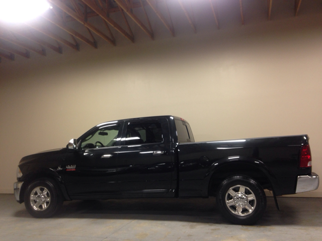 RAM 2500 2011 photo 2