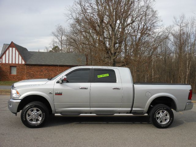 RAM 2500 2012 photo 2