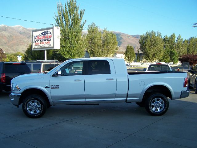RAM 2500 2013 photo 2