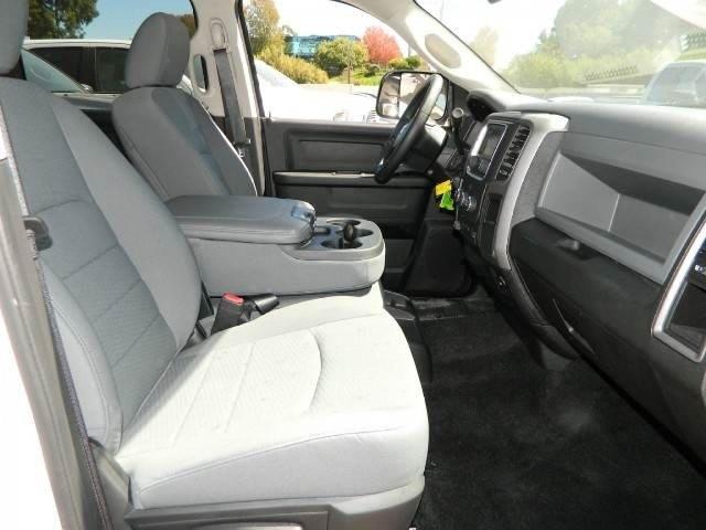 RAM 2500 2013 photo 2