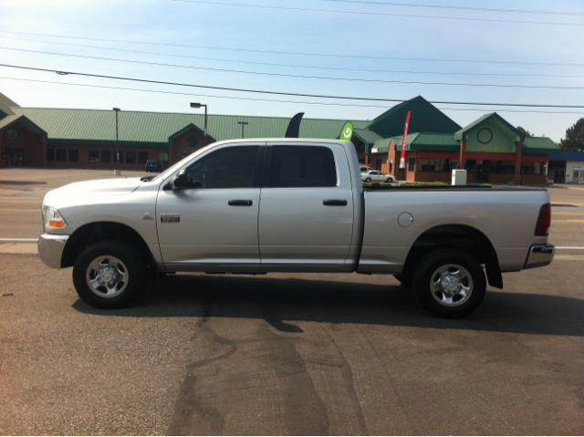 RAM 3500 2010 photo 2