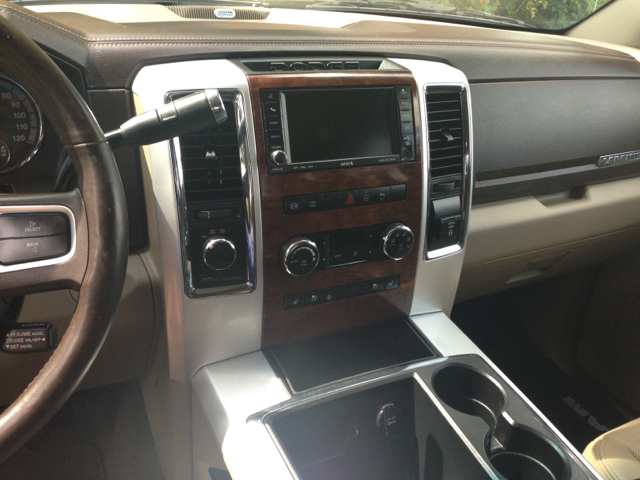 RAM 3500 2011 photo 1