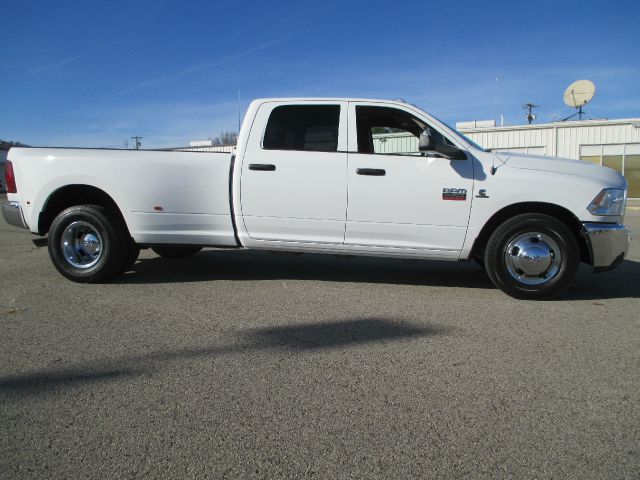 RAM 3500 2012 photo 1