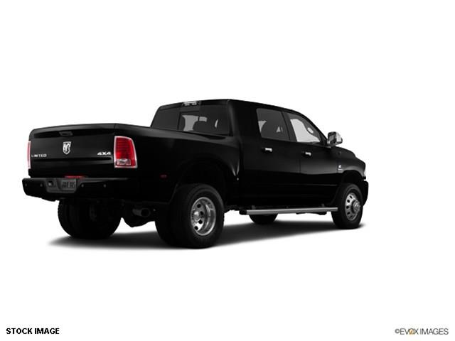 RAM 3500 2014 photo 3