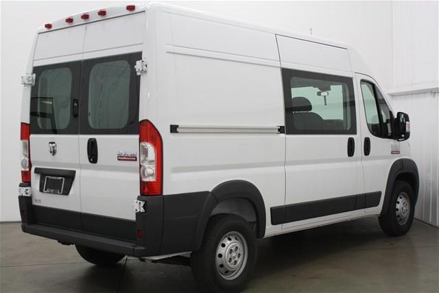 RAM ProMaster 2500 2014 photo 2