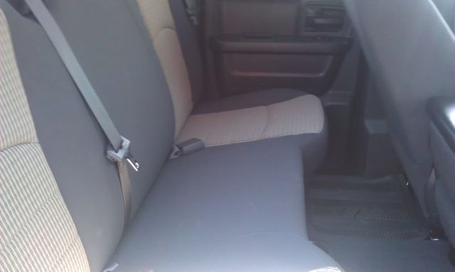 RAM Ram Pickup 2010 photo 19