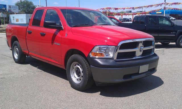 RAM Ram Pickup 2010 photo 24