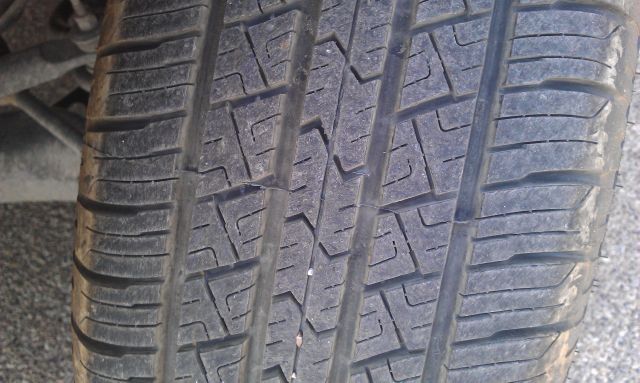 RAM Ram Pickup 2010 photo 3