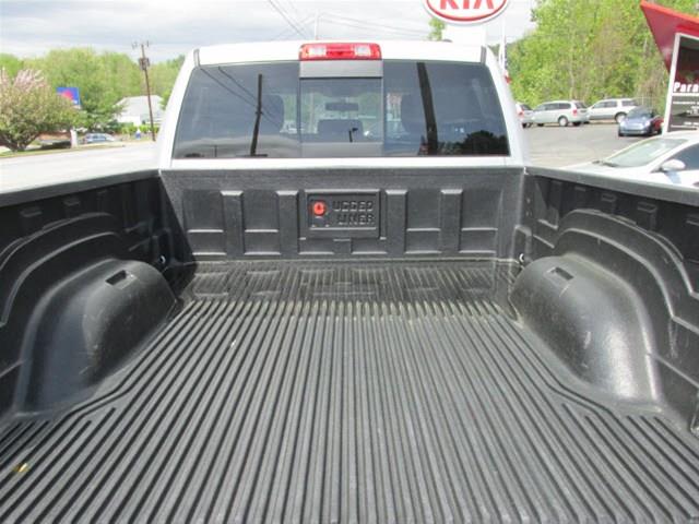 RAM Ram Pickup 2012 photo 1