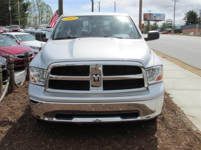 RAM Ram Pickup 2012 photo 2