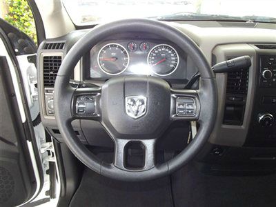 RAM Ram Pickup 2012 photo 17