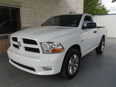 RAM Ram Pickup 2012 photo 23