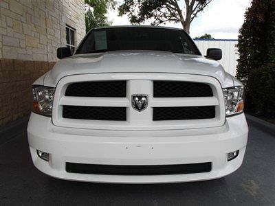 RAM Ram Pickup 2012 photo 26