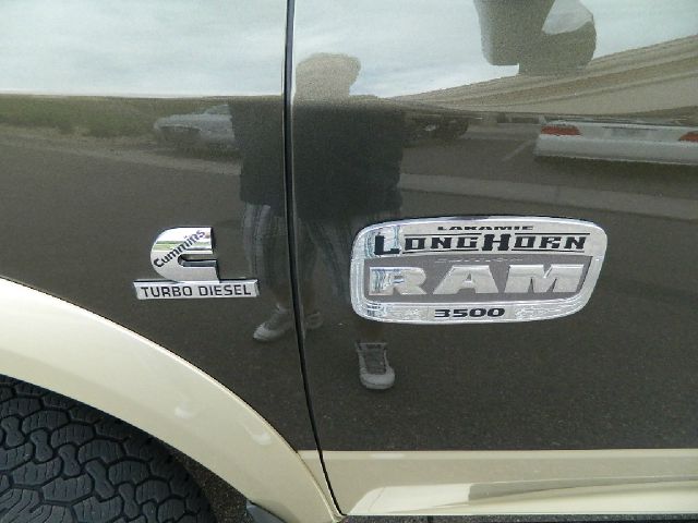 RAM Ram Pickup 2012 photo 46