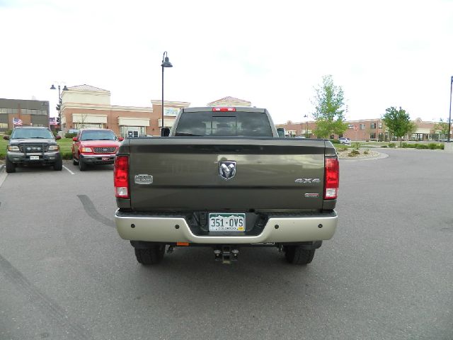 RAM Ram Pickup 2012 photo 8