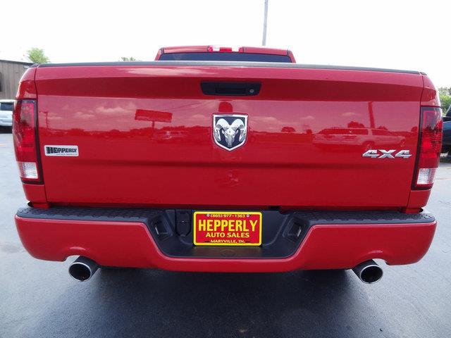 RAM Ram Pickup 2012 photo 2