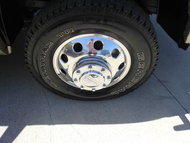 RAM Ram Pickup 2012 photo 1